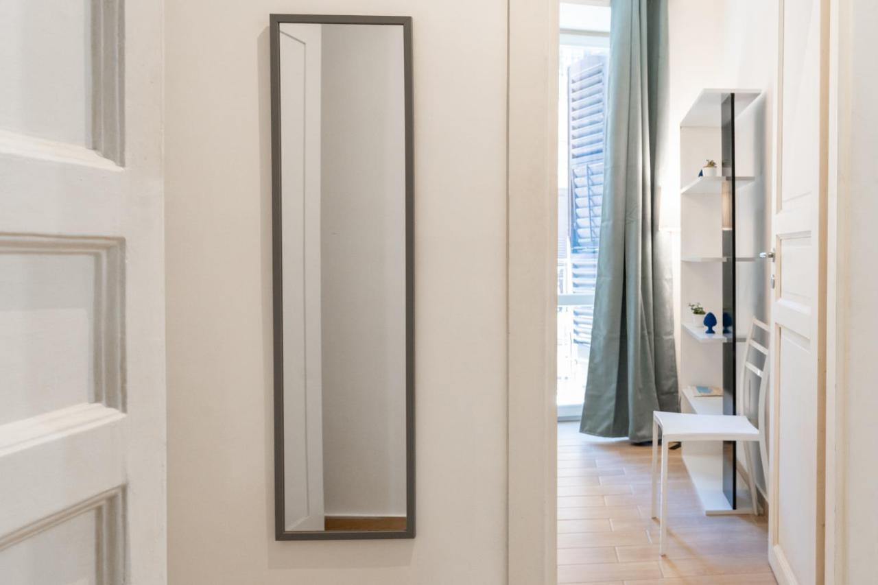 Four Luxury Apartment Палермо Екстериор снимка
