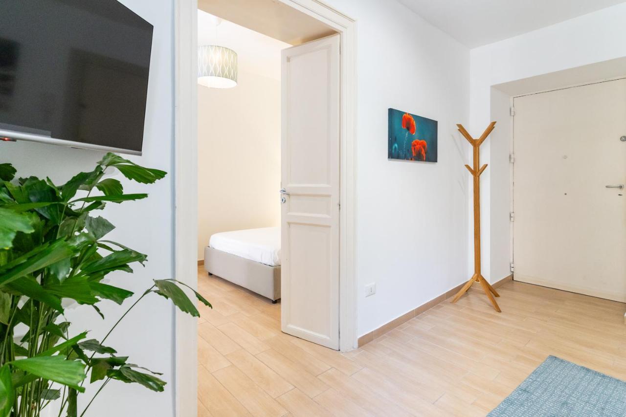 Four Luxury Apartment Палермо Екстериор снимка