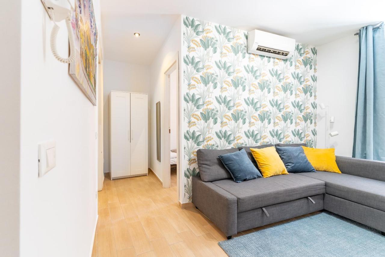 Four Luxury Apartment Палермо Екстериор снимка